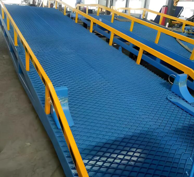 丁青移动式液压登车桥